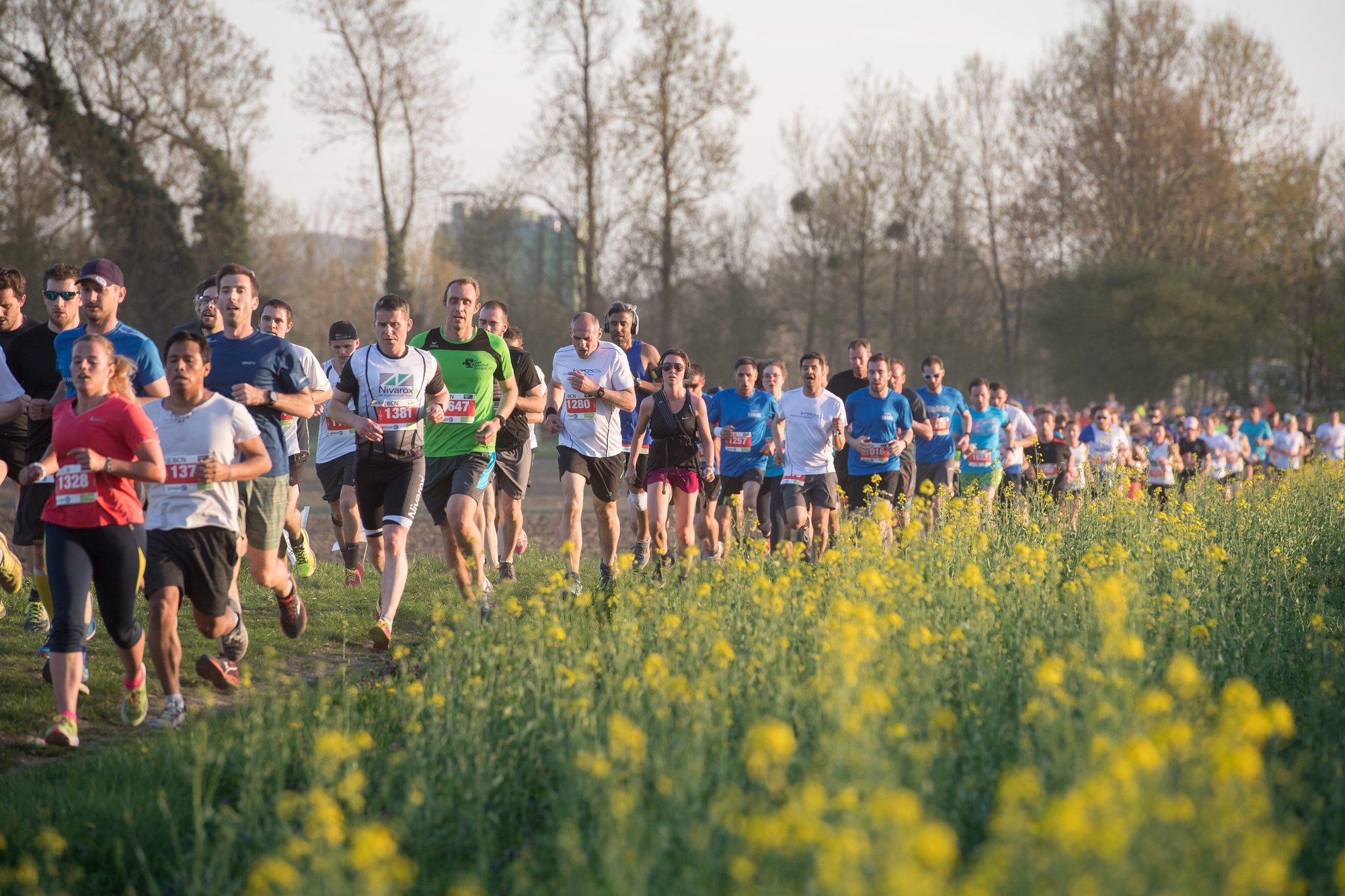 Comme en 2018, la boucle cantonale s'est élancée de Marin.