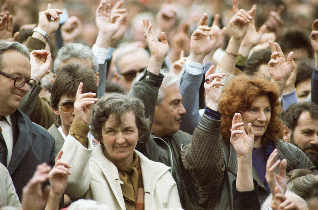 Le 28 avril 1991, toutes les Suissesses ont enfin pu voter au niveau cantonal.