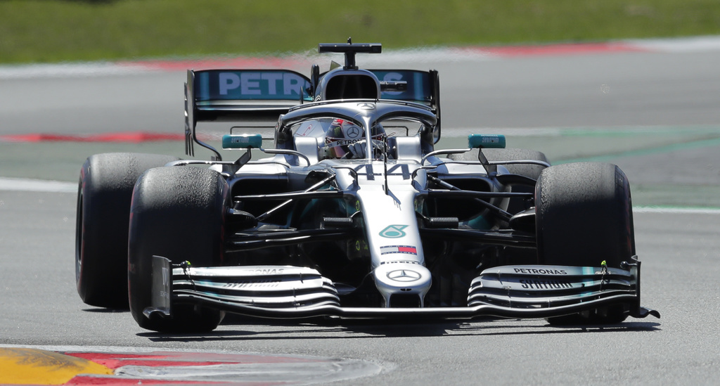 Lewis Hamilton a remporté dimanche à Barcelone le Grand Prix d'Espagne, devant son coéquipier Valtteri Bottas.