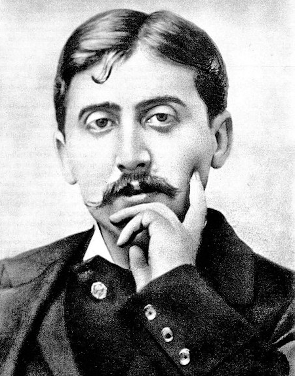 Ces neuf textes, rédigés alors que Proust était âgé d'une vingtaine d'années, auraient dû figurer dans son premier livre, "Les plaisirs et les jours" (1896). Elles avaient finalement été écartées par l'auteur.

