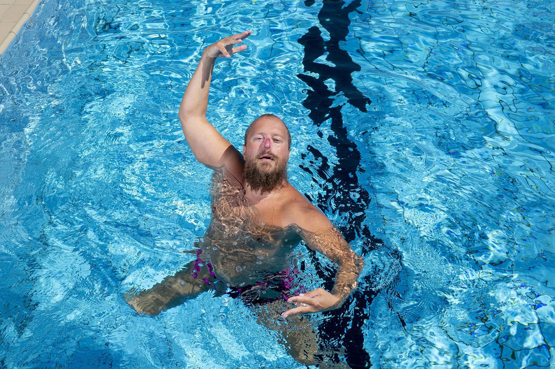 Jean-Philippe Jel est le seul nageur artistique de Suisse. Il rejoindra le Red-Fish à la fin de l'été.