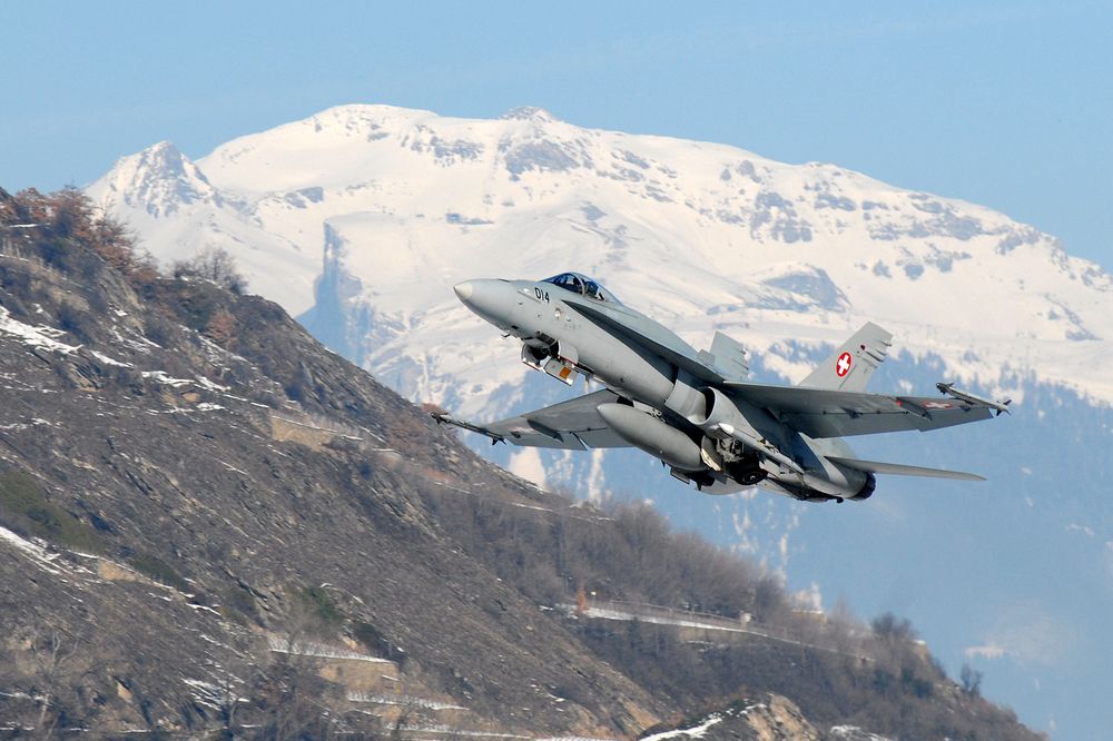 Le 27 septembre prochain, le peuple suisse sera appelé à se prononcer sur le budget d'acquisition de nouveaux avions de combats.