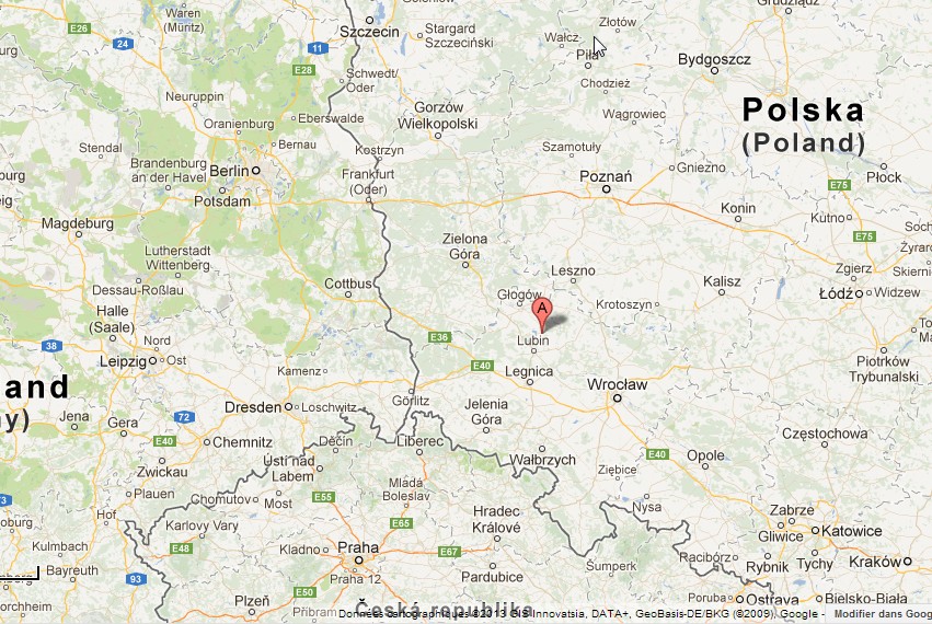 Dix-sept mineurs ont été engloutis dans l'effondrement d'une mine de cuivre à Rudna, dans le sud-ouest de la Pologne. Les opérations de sauvetage sont difficiles.
