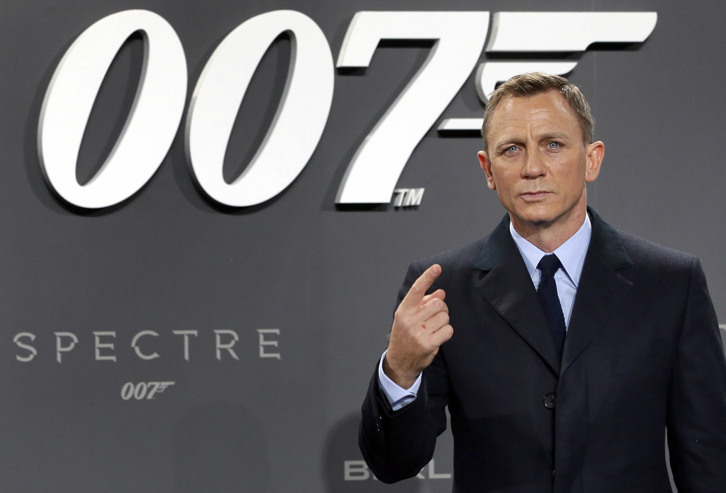 Pour ce 25e épisode, le Britannique Daniel Craig va revêtir le smoking de l'agent 007 pour la 5e fois.