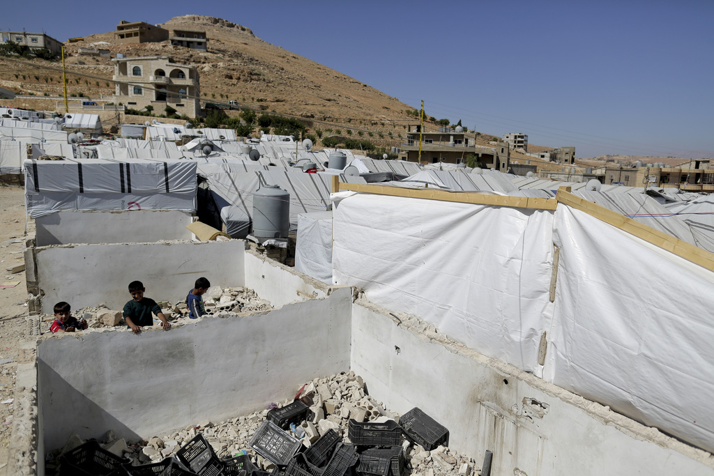Les requérants d'asile devraient être relogés près dans leur pays d'origine ou ses environs. Ici un camp de réfugiés syriens au Liban.