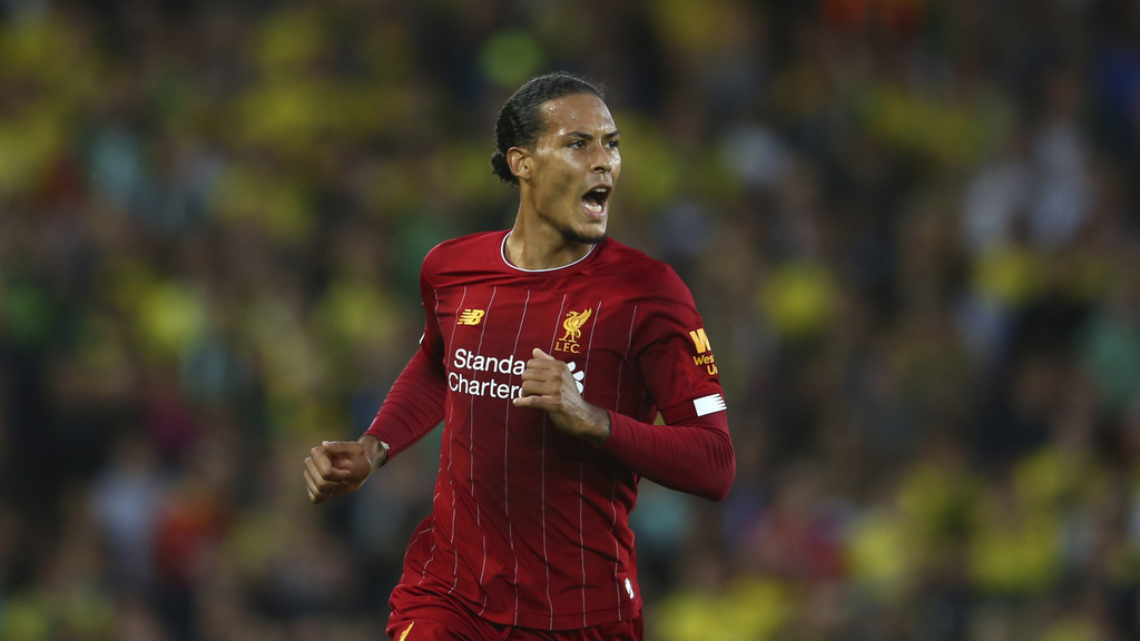 Virgil van Dijk a également reçu le prix du meilleur défenseur.