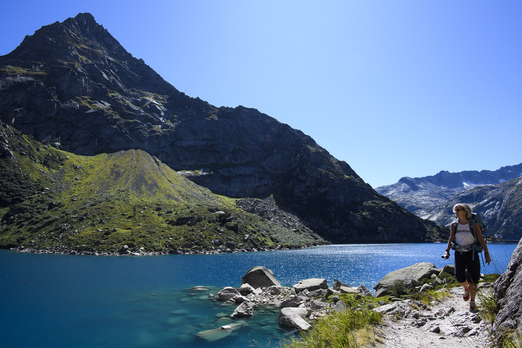 Dès jeudi, les températures vont devenir estivales en Suisse, en particulier en montagne. De quoi ravir les amateurs de randonnées. (Illustration)