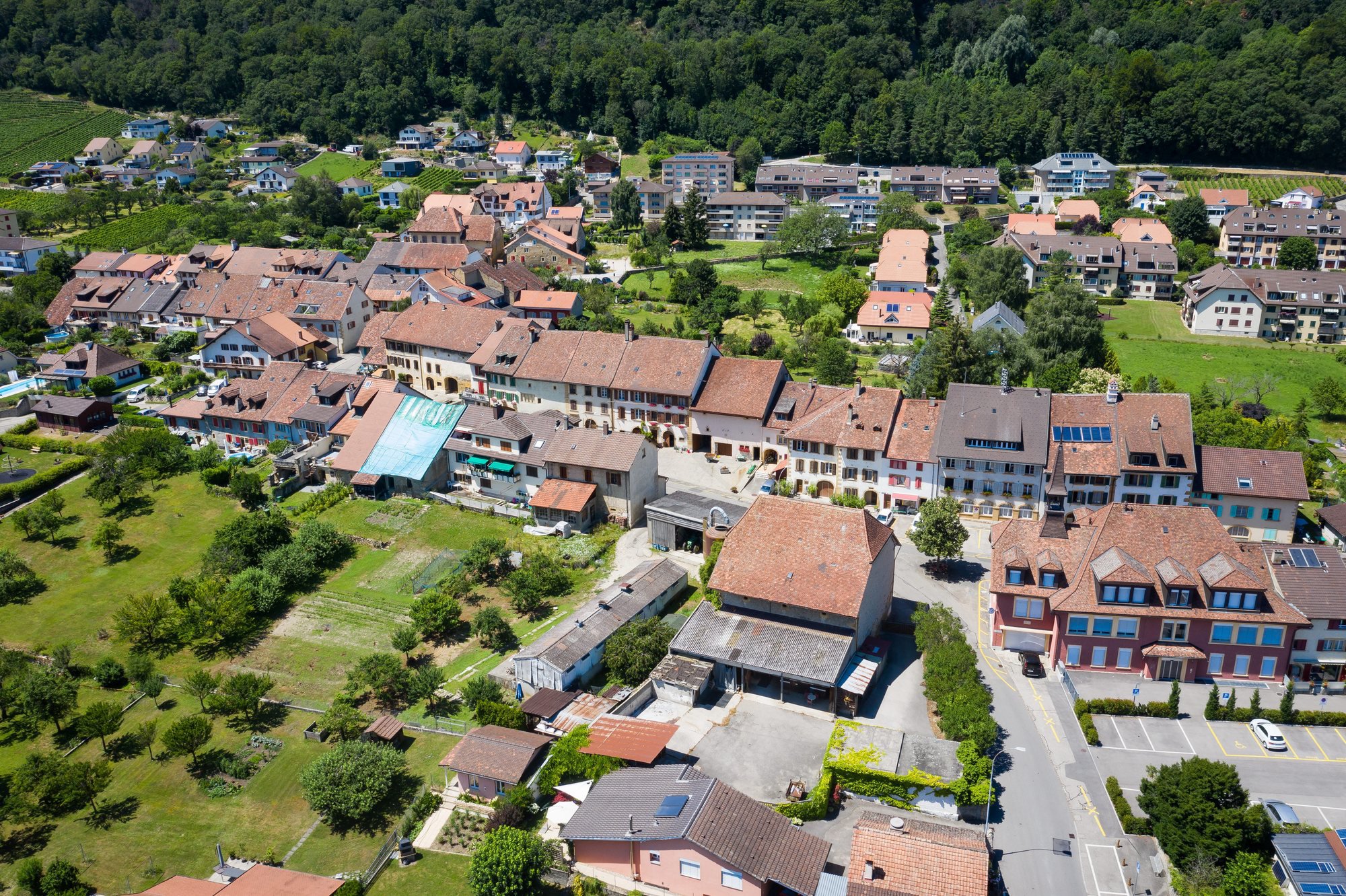 Vue aérienne de Cornaux.