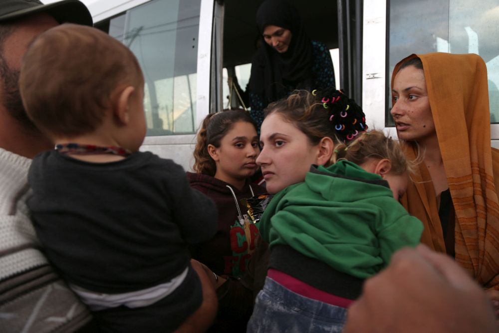 L'offensive turque au Kurdistan syrien a entraîné des milliers de personnes à fuir la région.