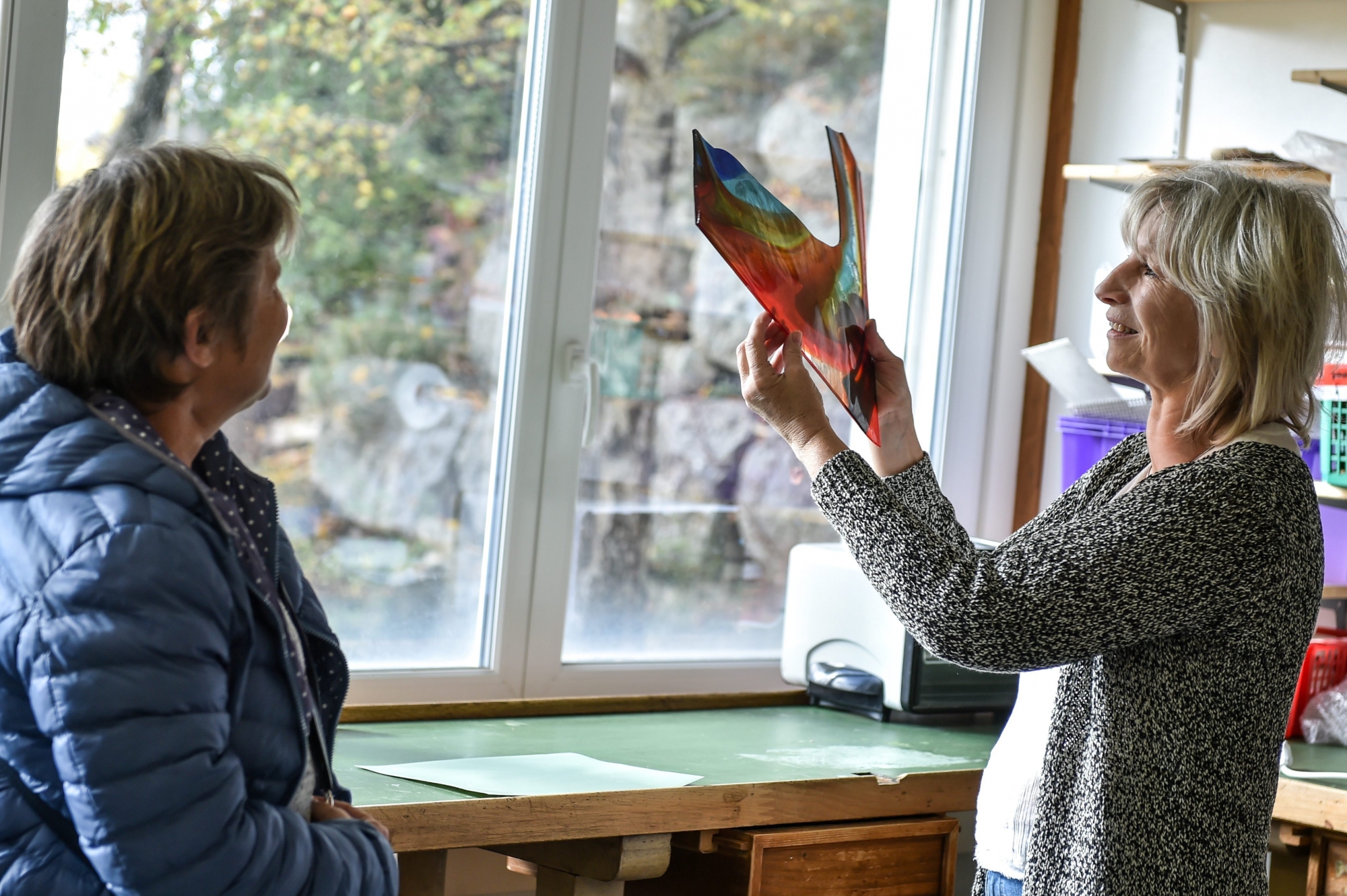Sylvie Jaccard, artisan verrier, ouvrira son atelier ce week-end à l'occasion de Bon Pied Bon Art.