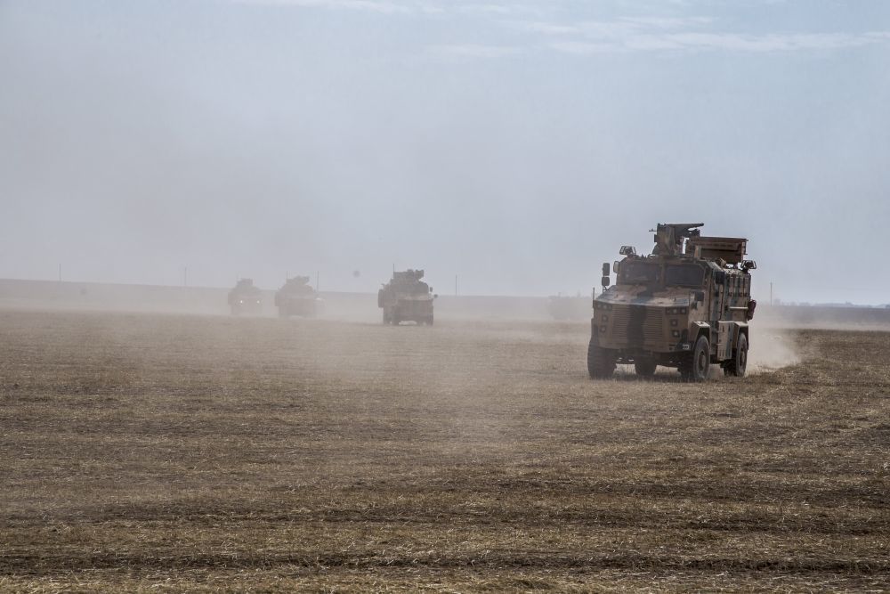 Les forces russes et turques patrouillent conjointement dans le nord de la Syrie, qui était sous contrôle kurde.