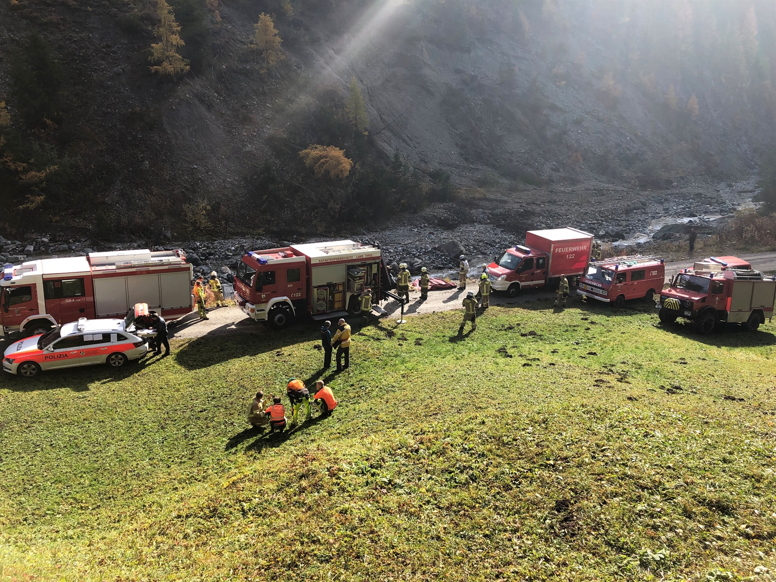 Les pompiers suisses et autrichiens ont tenté de limiter autant que possible les dégâts causés à la nature. 