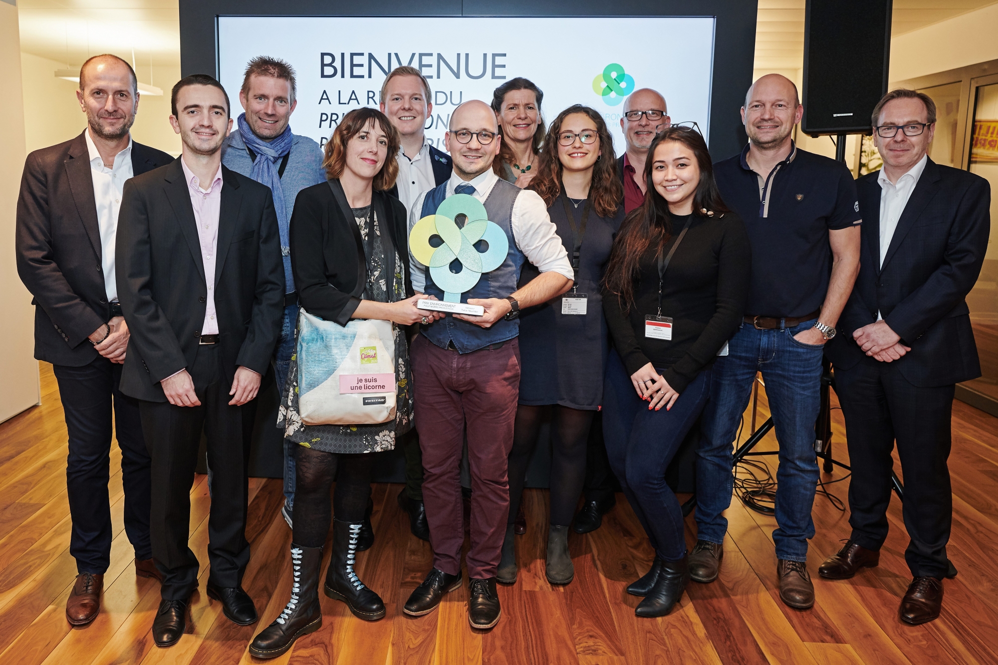 Nadja Birbaumer et Thierry Grünig (de l'association PurLac, associée au site En vert et contre tout) sont les lauréats du Prix environnement de Philip Morris.