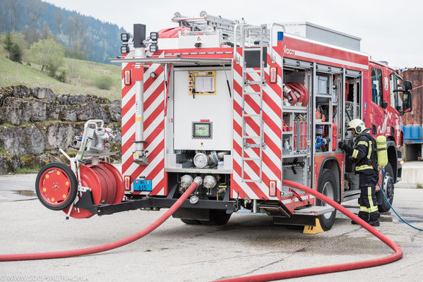 Les pompiers du Val-de-Travers sont intervenus avec plusieurs véhicules