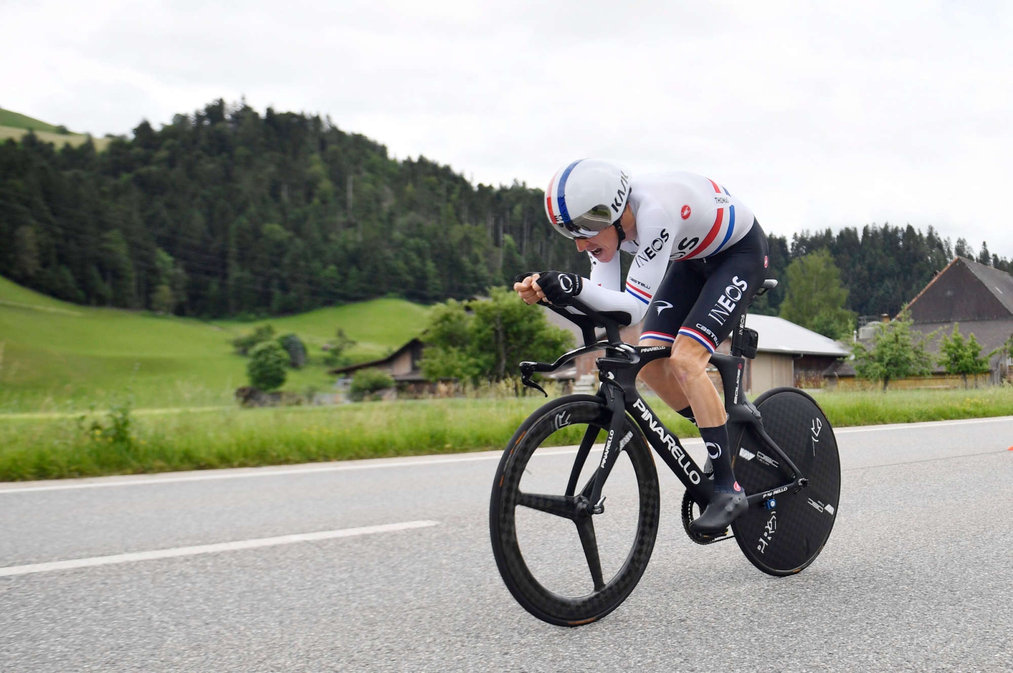 Great Britain's Geraint Thomas of the cycling team Team Ineos in action during the prologue, a 9.5 km race against the clock, with start and finish in Langnau im Emmental, Switzerland, at the 83st Tour de Suisse UCI ProTour cycling race, on Saturday, 15 June 2019. (KEYSTONE/Gian Ehrenzeller) SWITZERLAND CYCLING TOUR DE SUISSE