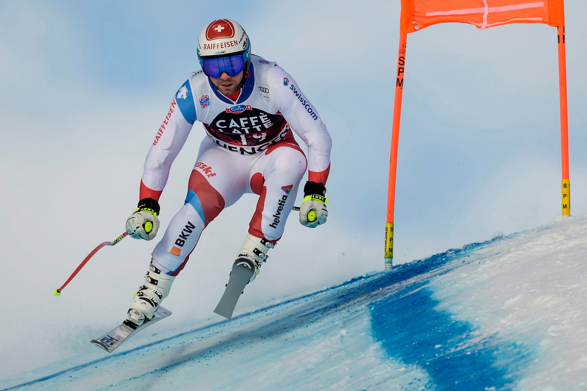 Beat Feuz from Switzerland in action during a training session of the men's downhill race at the Alpine Skiing FIS Ski World Cup in Wengen, Switzerland, Thursday, January 11, 2018. (KEYSTONE/Jean-Christophe Bott) SWITZERLAND ALPINE SKIING WENGEN