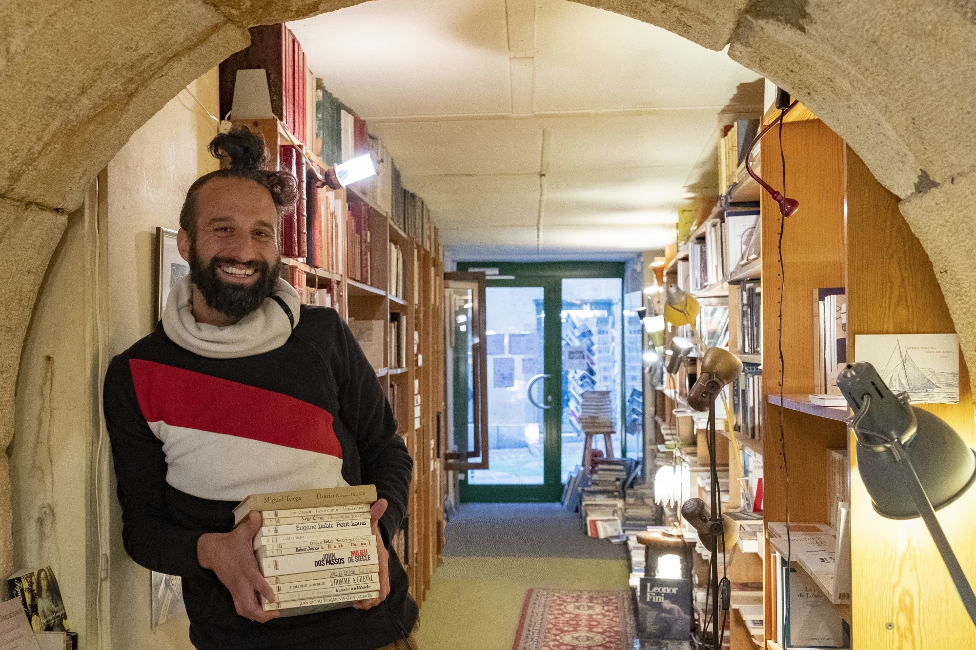 Karim Karkeni devra faire des travaux dans La Boutique du livre.