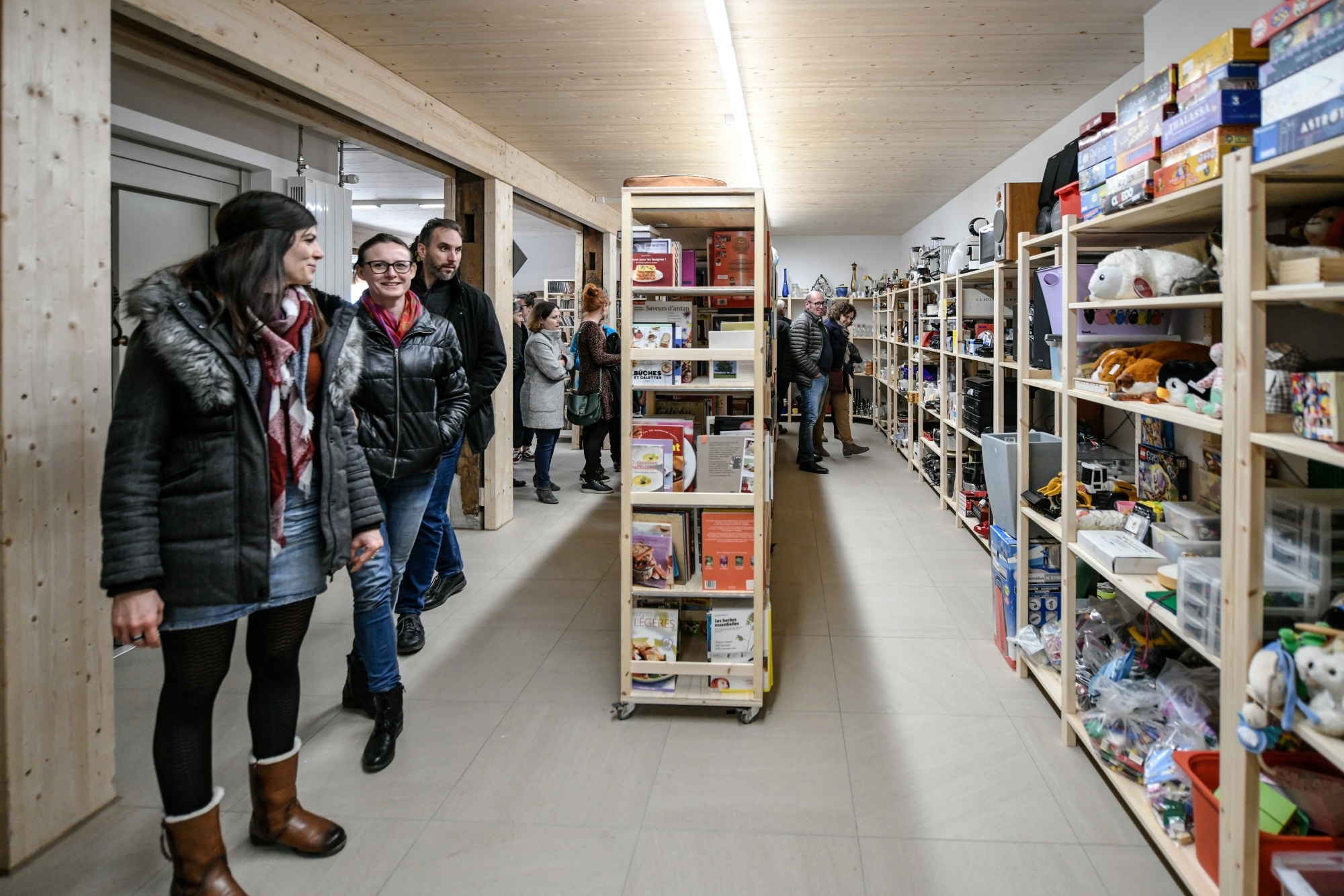 La boutique de seconde main de La Jonchère bénéficie désormais de locaux spacieux et lumineux.