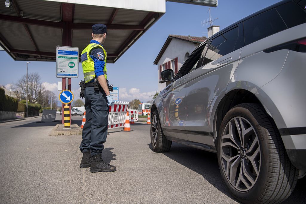 Il devrait ainsi être possible de partir en vacances en France, en Allemagne ou en Autriche.