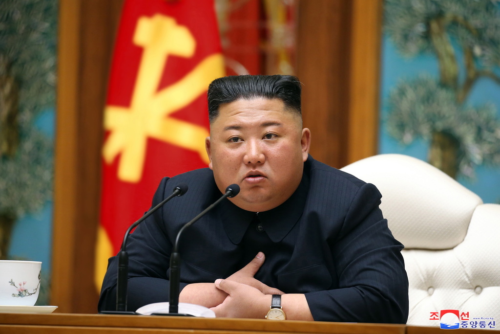 Pour Kim Jong-un, cette «victoire» contre le virus montre la «grandeur» de l'Etat nord-coréen.