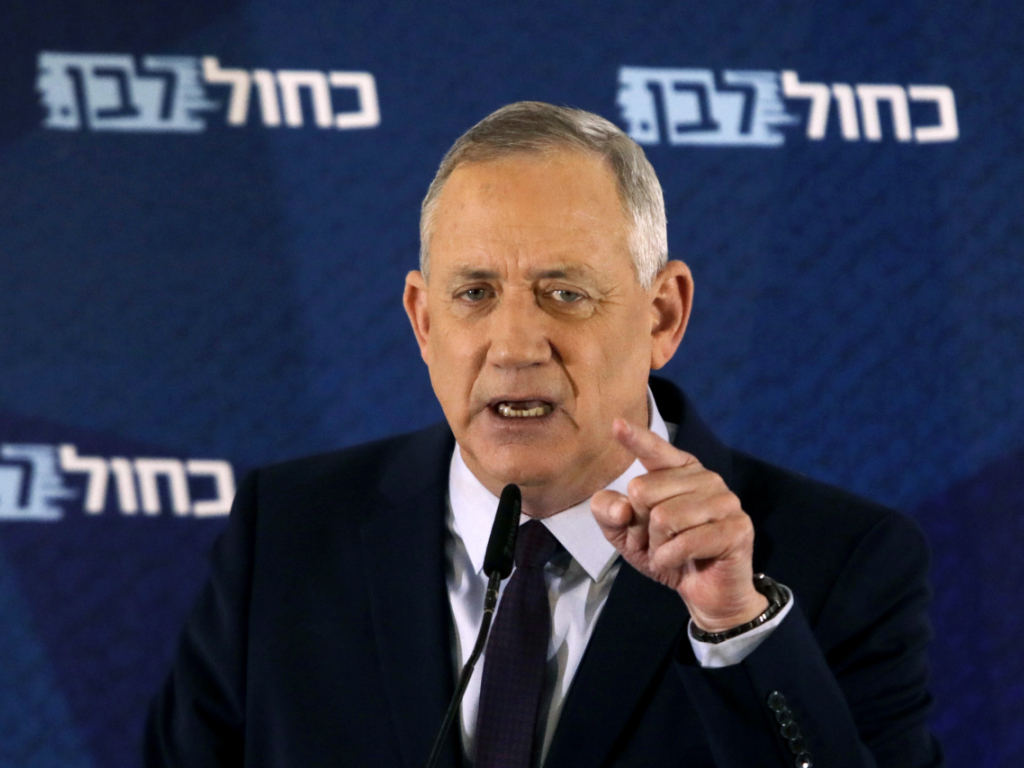 Benny Gantz et le Premier ministre israélien Benjamin Netanyahu ont annoncé la formation d'un gouvernement d'urgence.