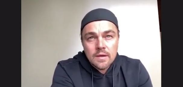 Dans sa vidéo, DiCaprio a précisé que 100% de ses revenus de la vente aux enchères iront au Fonds américain pour l’alimentation.