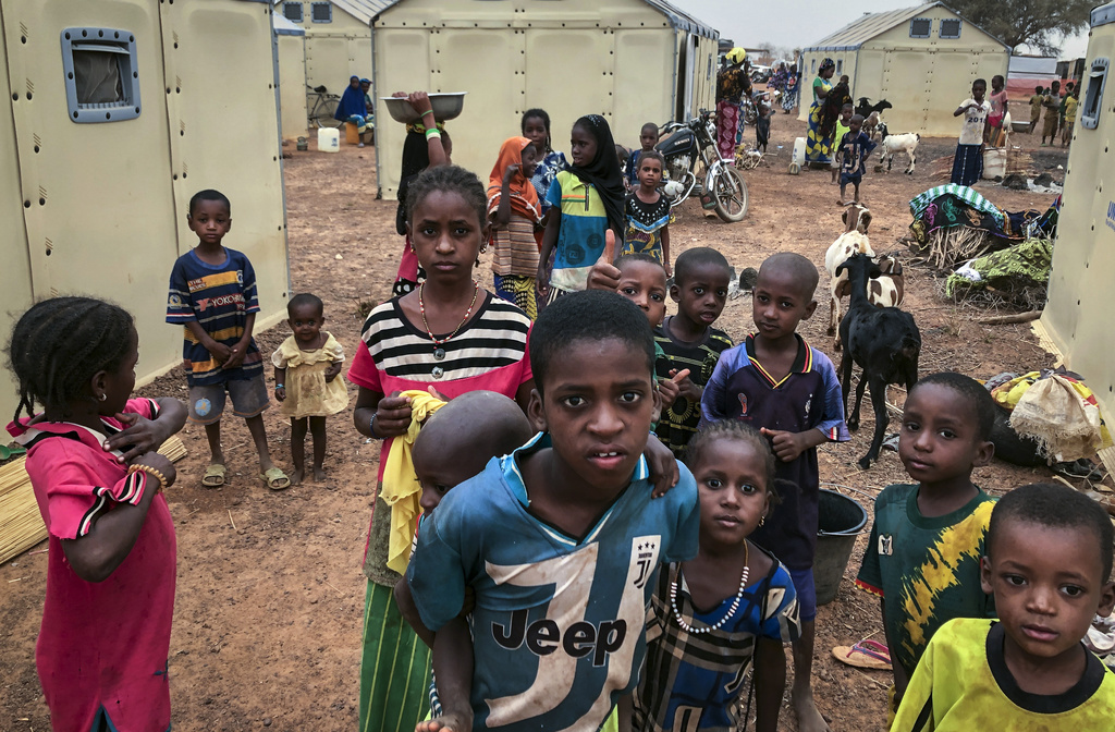 Dans le nord du Burkina Faso, «50 000 réfugiés ont dû quitter leurs villages qui subissent des attaques terroristes. Ces gens ont tout perdu», selon le communiqué de la commune de Saint-Blaise.
