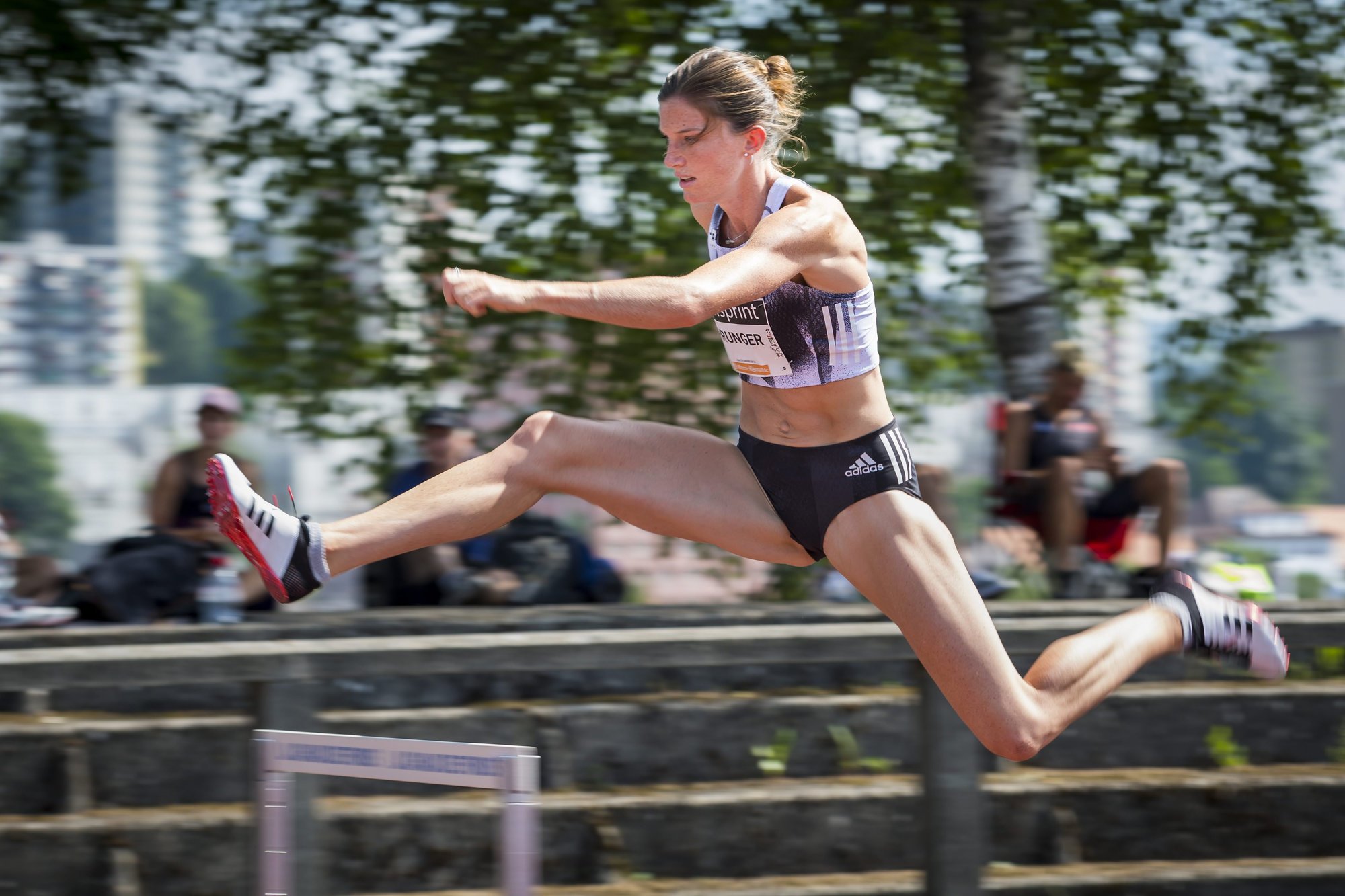 Lea Sprunger reprendra la compétition le 11 juin à Oslo.