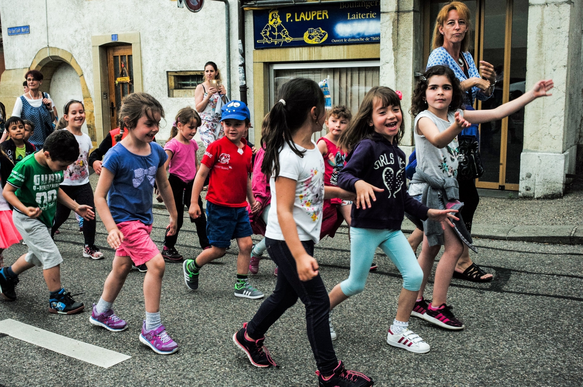 Le Conseil communal encourage la population à poursuivre ses efforts pour limiter la progression de la pandémie.