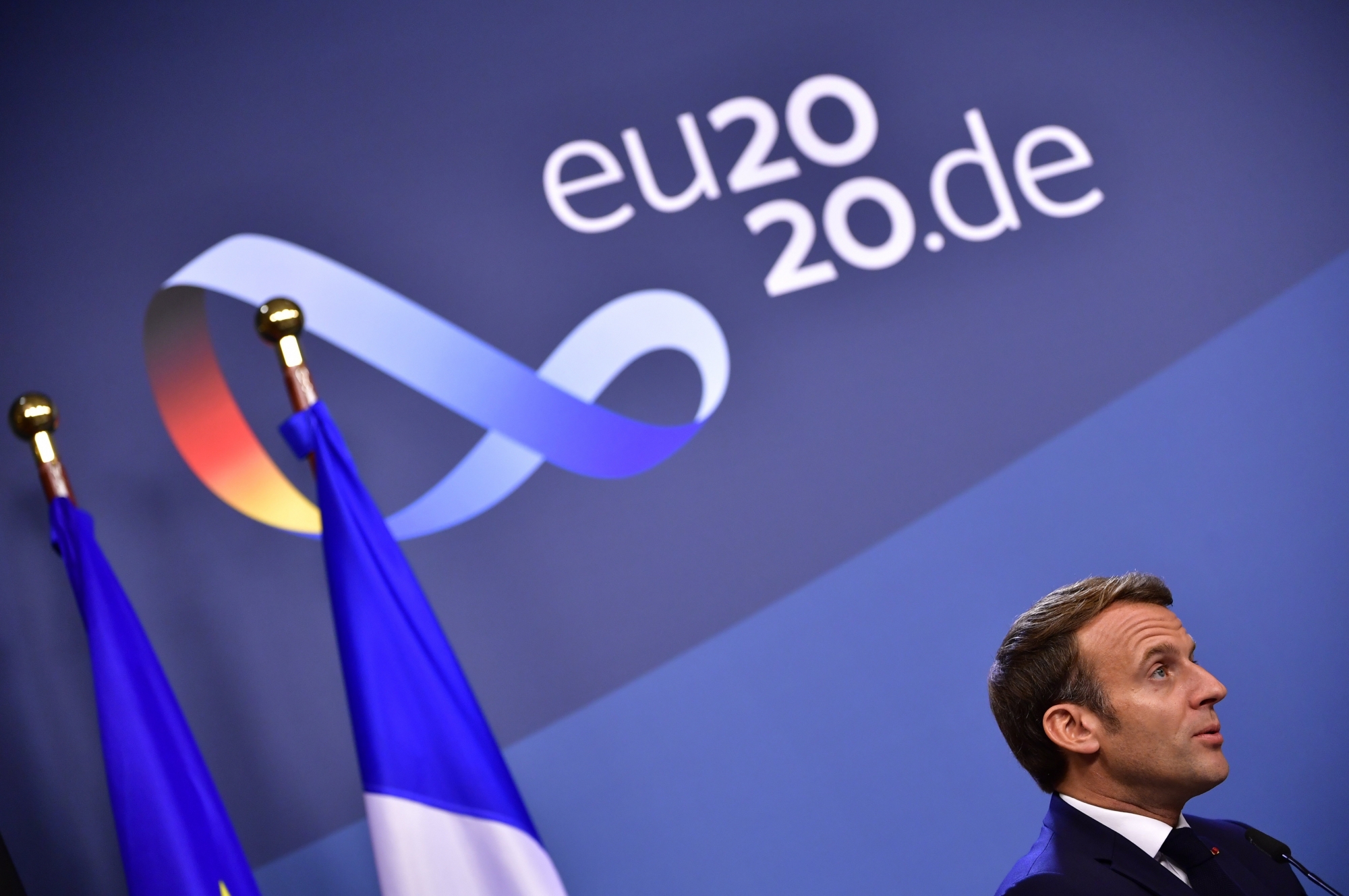 Ayant eu gain de cause et recevant 40 milliards d’euros, Emmanuel Macron est doublement gagnant.