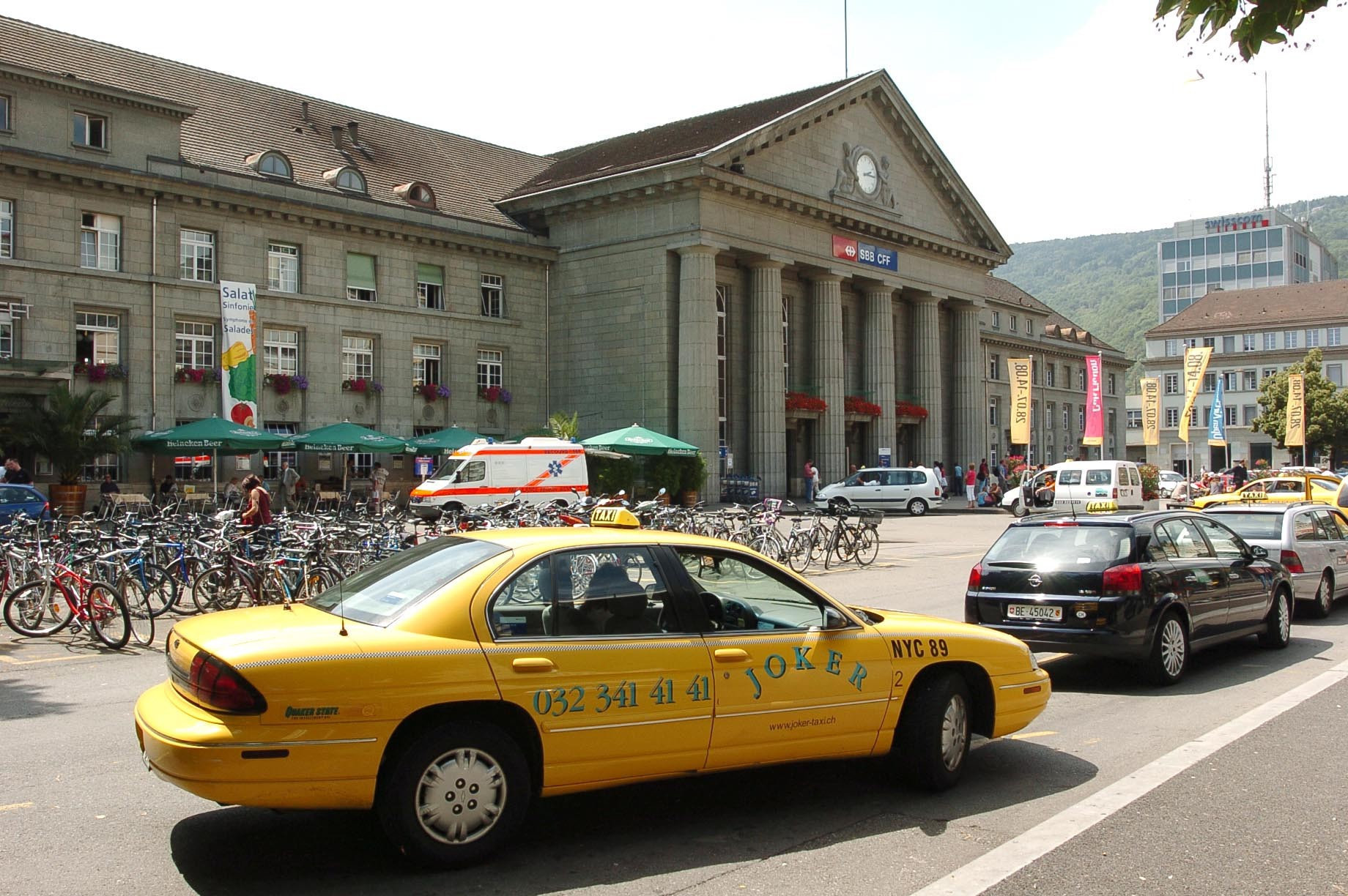 La ville de Bienne (ici la gare) renouvelle ses autorités le 27 septembre prochain.