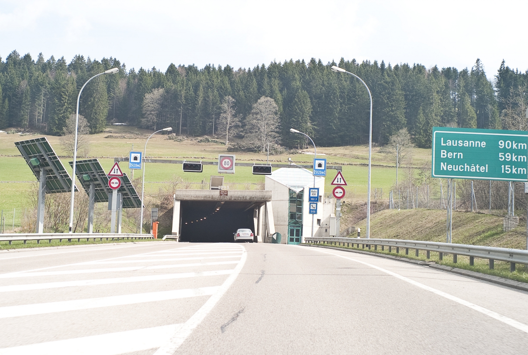 Le tunnel sous La Vue-des-Alpes sera complètement fermé durant la nuit de ce mardi à mercredi.