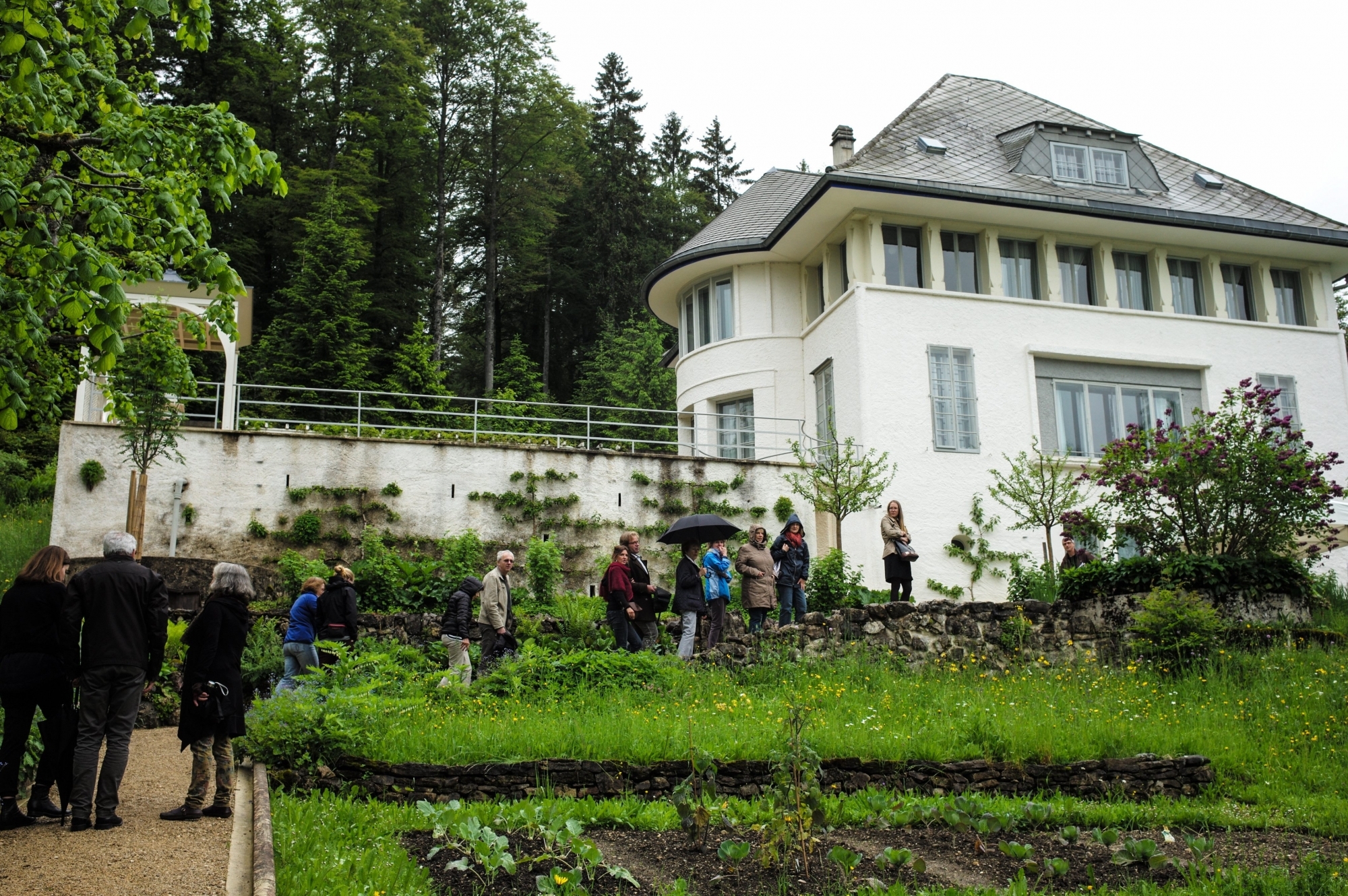 La célèbre Maison blanche est la première réalisation du Corbusier comme architecte indépendant. 